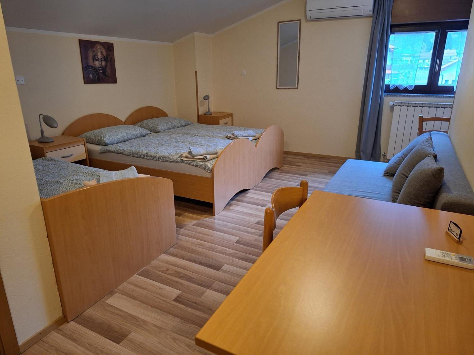 Rooms Pri Lovrizu Kobarid Eksteriør billede