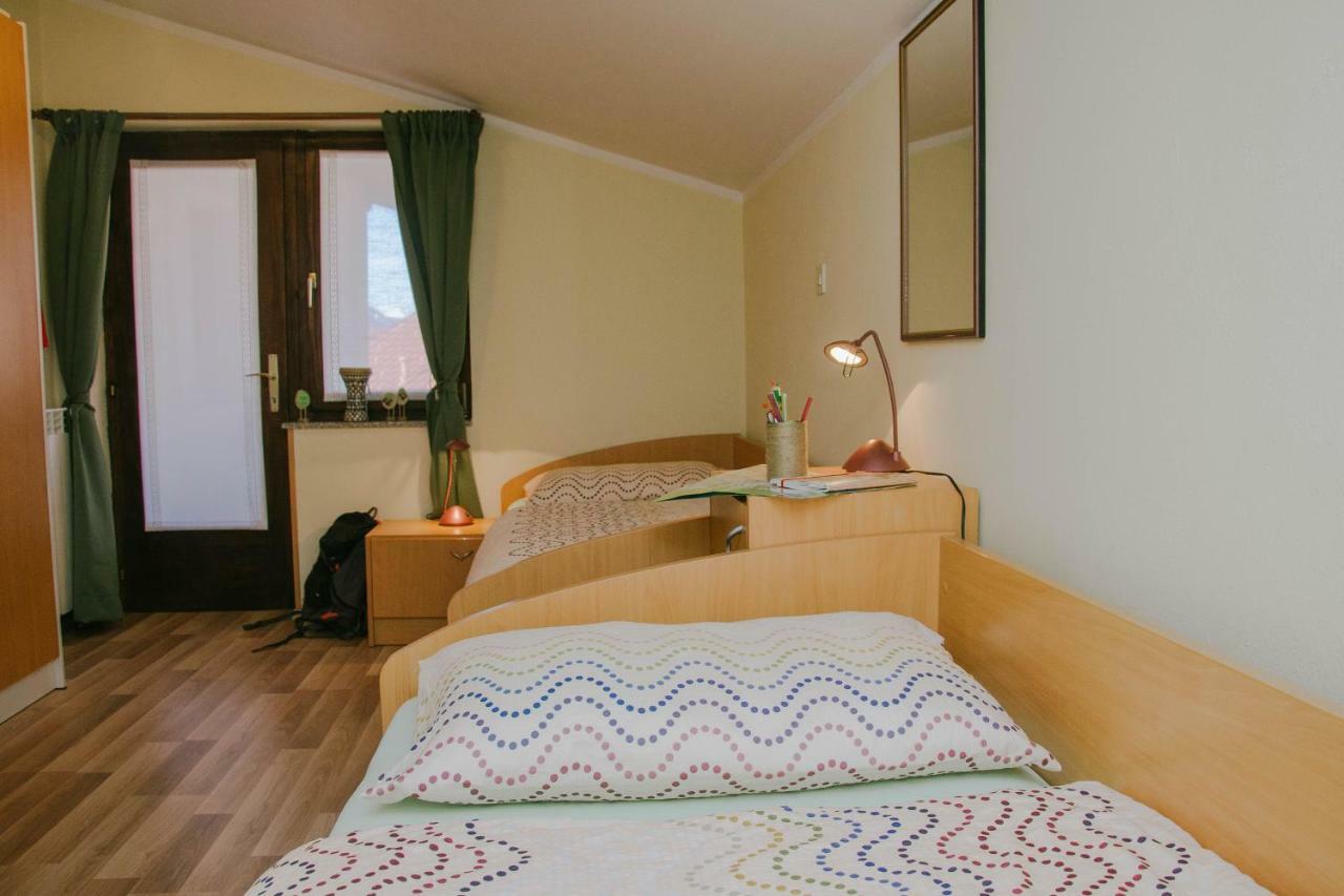 Rooms Pri Lovrizu Kobarid Eksteriør billede